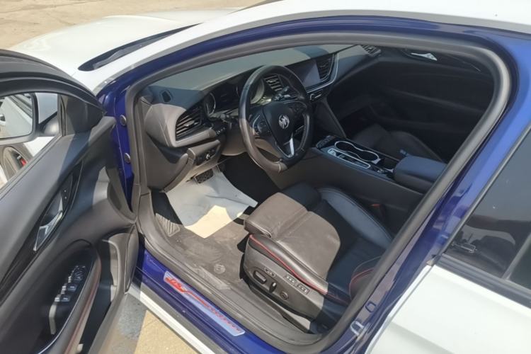 Used Buick Regal 2020 GS 28T Prestige Model Driver Seat