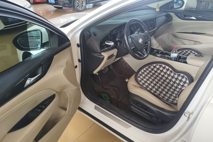 Used Buick Regal 2020 552T Elite Edition Driver Seat