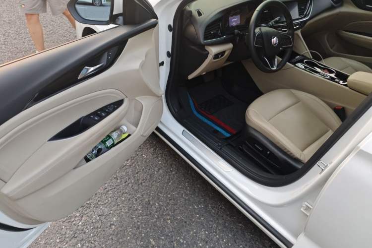 Used Buick Regal 2020 552T Elite Edition Driver Seat