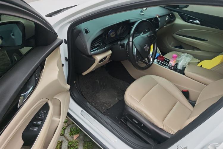 Used Buick Regal 2020 552T Elite Edition Driver Seat