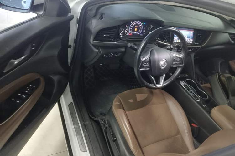 Used Buick Regal 2020 552T Luxury Version Driver Seat