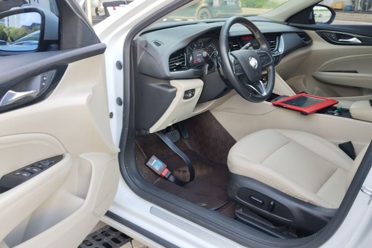 Used Buick Regal 2020 552T Elite Edition Driver Seat