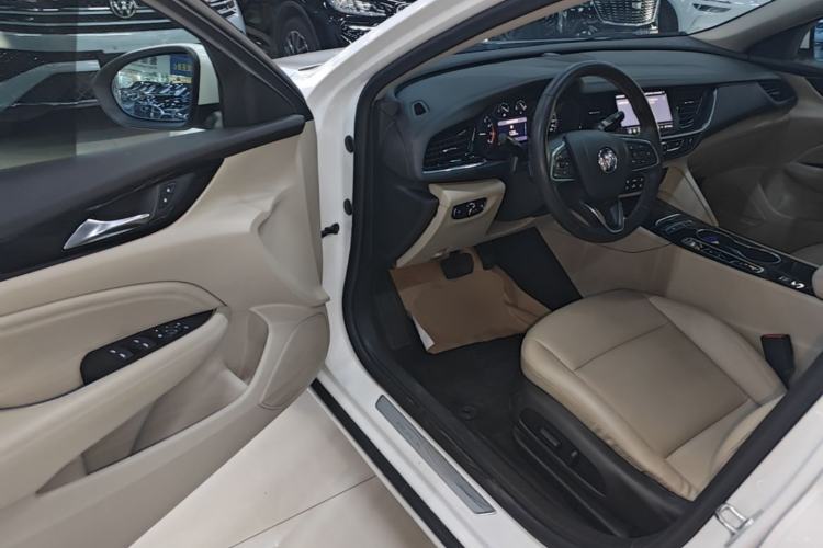 Used Buick Regal 2020 552T Elite Edition Driver Seat
