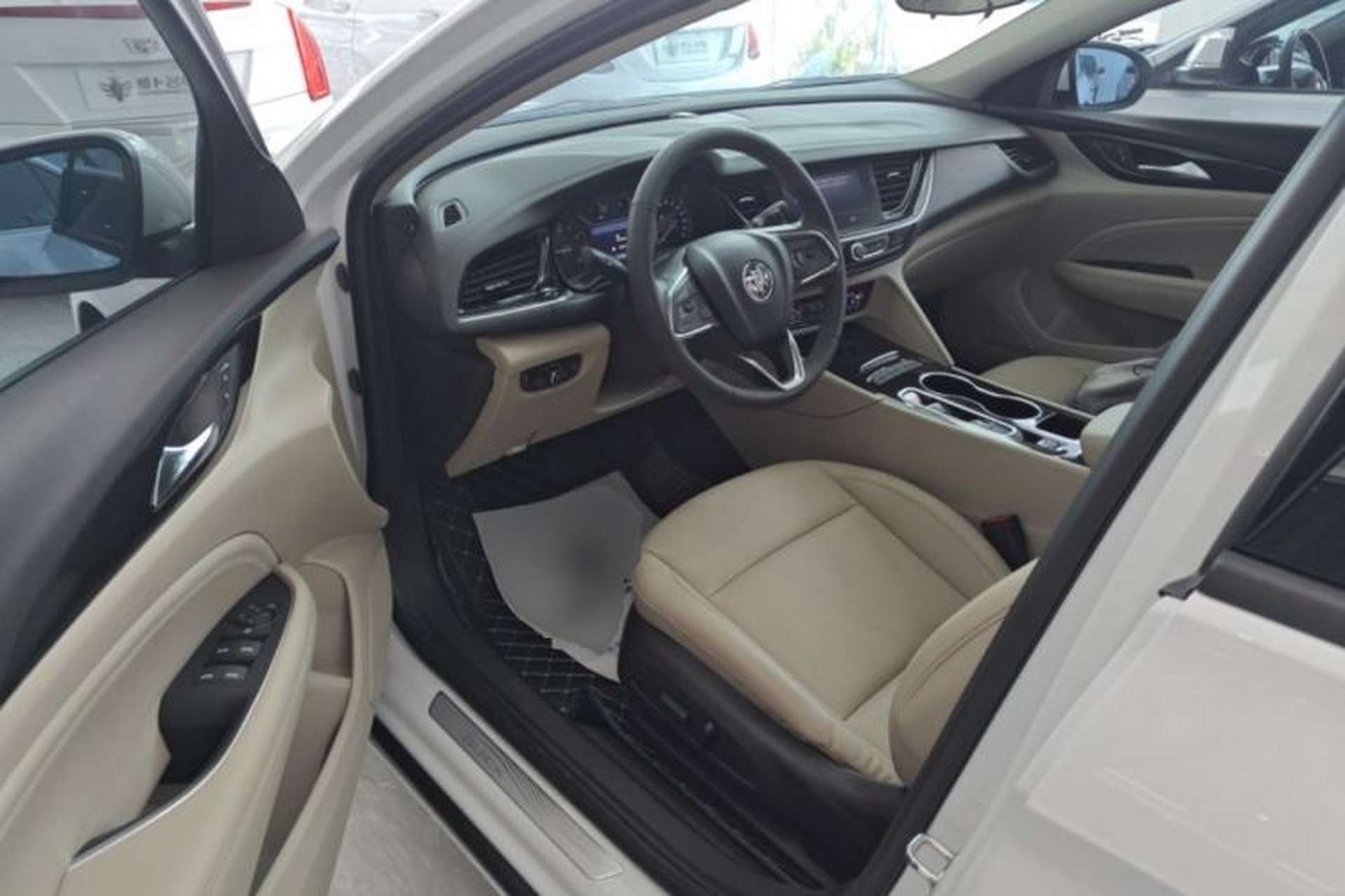 Used Buick Regal 2020 552T Elite Edition Driver Seat