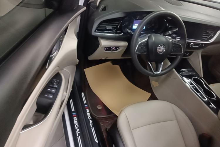 Used Buick Regal 2020 552T Elite Edition Driver Seat