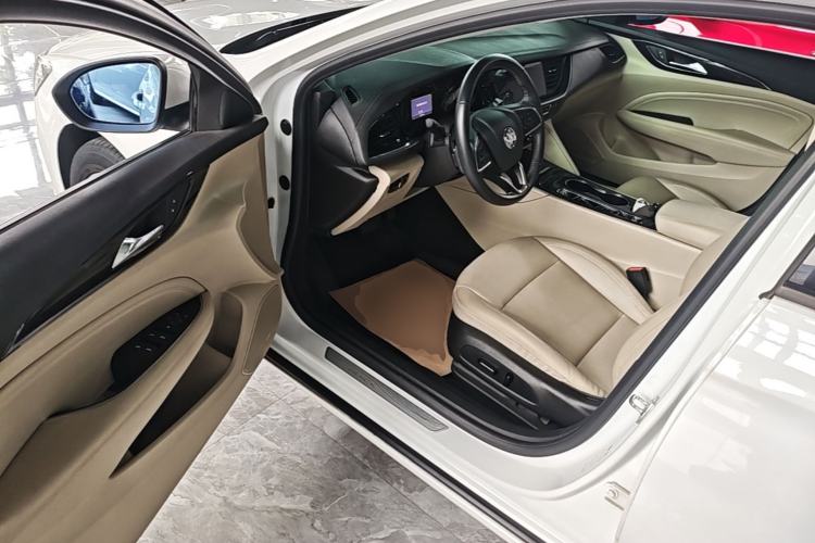 Used Buick Regal 2020 552T Elite Edition Driver Seat