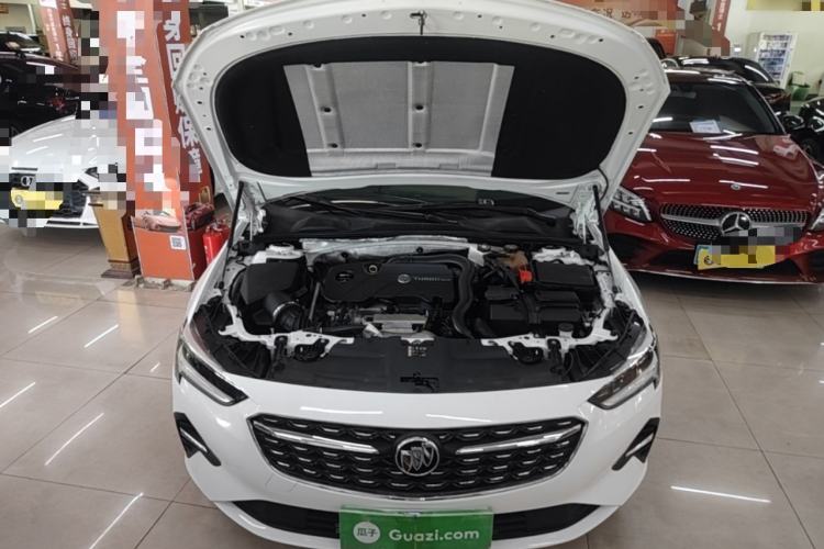 Used Buick Regal 2020 552T Luxury Version Engine Bay