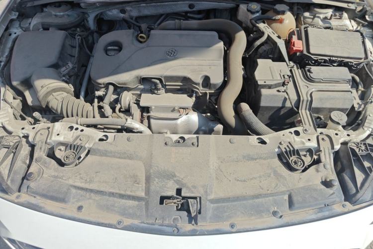 Used Buick Regal 2020 552T Elite Edition Engine Bay