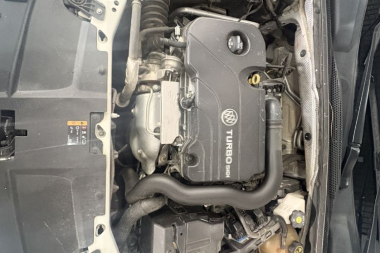 Used Buick Regal 2020 552T Elite Edition Engine Bay