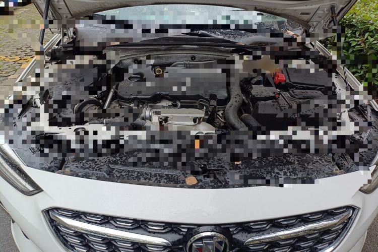 Used Buick Regal 2020 552T Elite Edition Engine Bay