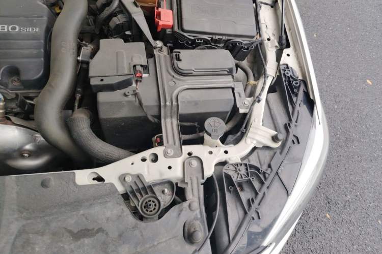 Used Buick Regal 2020 552T Elite Edition Engine Bay Left
