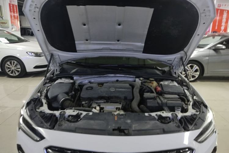 Used Buick Regal 2020 552T Luxury Version Engine Bay