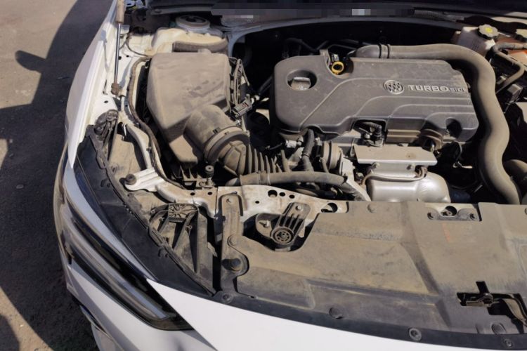 Used Buick Regal 2020 552T Elite Edition Engine Bay Right