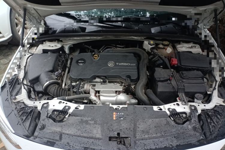 Used Buick Regal 2020 552T Luxury Version Engine Bay