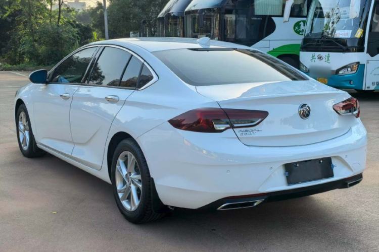 Used Buick Regal 2020 552T Elite Edition Exterior 2