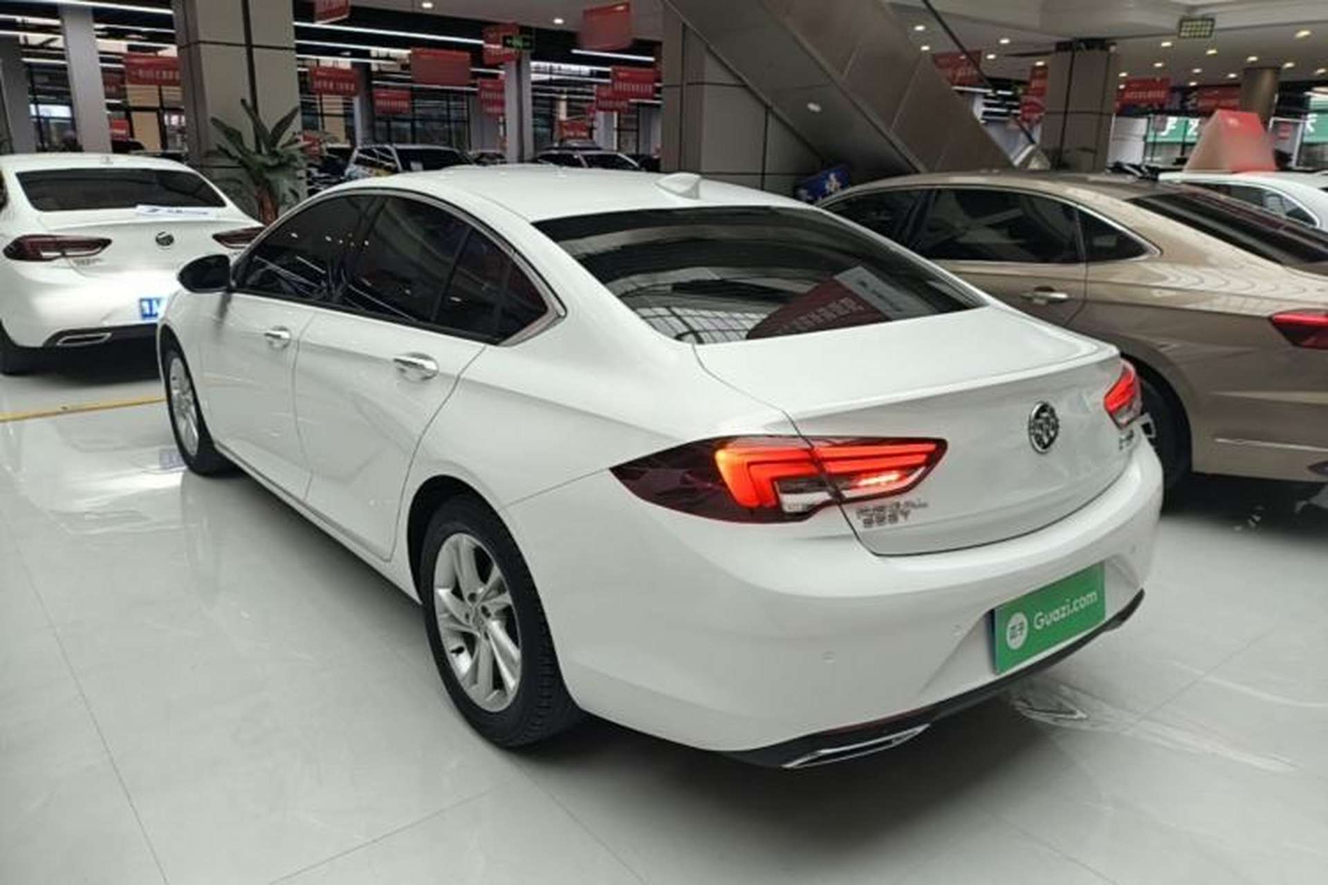 Used Buick Regal 2020 552T Luxury Version Exterior 2