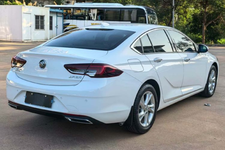 Used Buick Regal 2020 552T Elite Edition Exterior 4