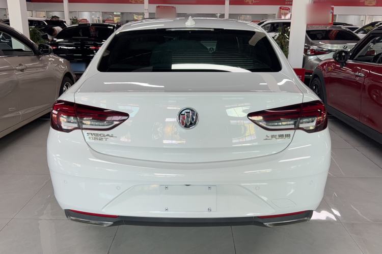 Used Buick Regal 2020 552T Elite Edition Exterior 4