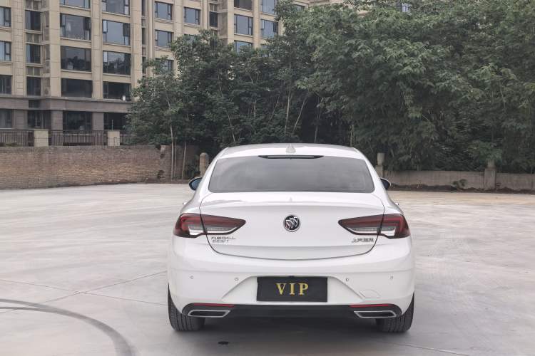 Used Buick Regal 2020 552T Elite Edition Exterior 4