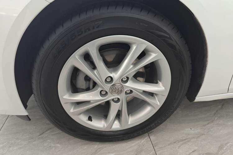 Used Buick Regal 2020 552T Elite Edition Exterior 4