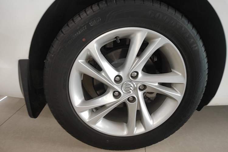 Used Buick Regal 2020 552T Luxury Version Exterior 5