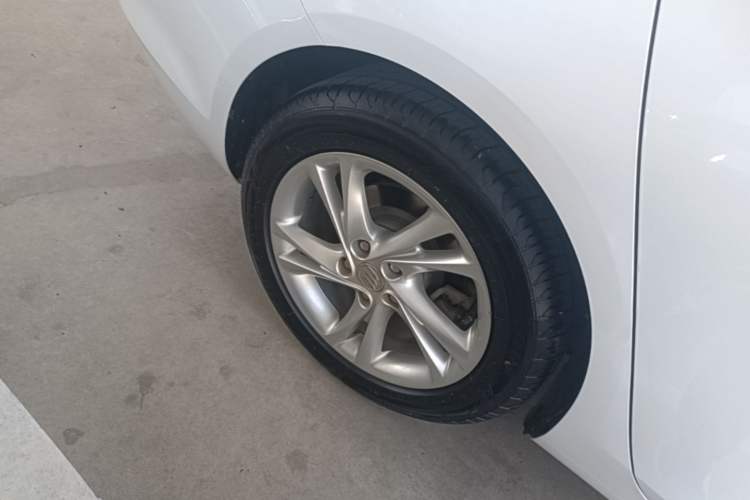 Used Buick Regal 2020 552T Elite Edition Exterior 5