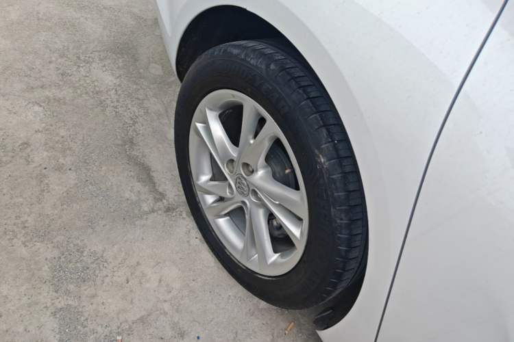 Used Buick Regal 2020 552T Elite Edition Exterior 5