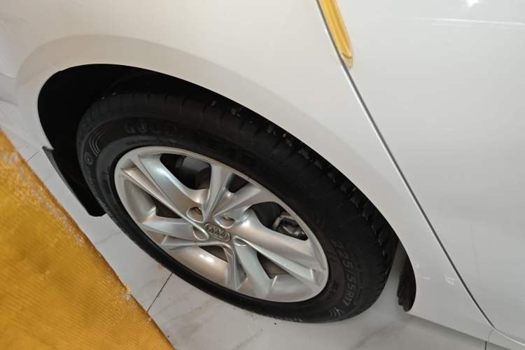 Used Buick Regal 2020 552T Elite Edition Exterior 5