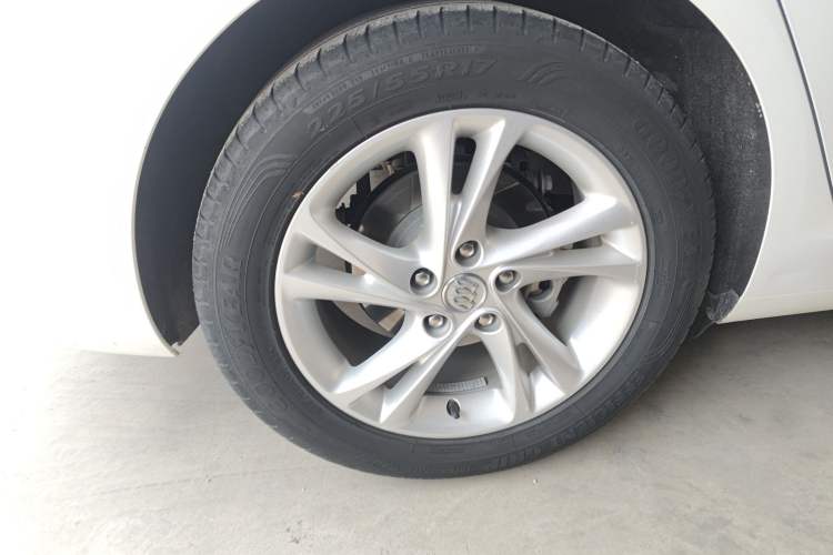 Used Buick Regal 2020 552T Luxury Version Exterior 5