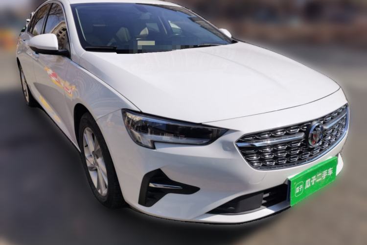 Used Buick Regal 2020 552T Elite Edition Front Right 45 Deg