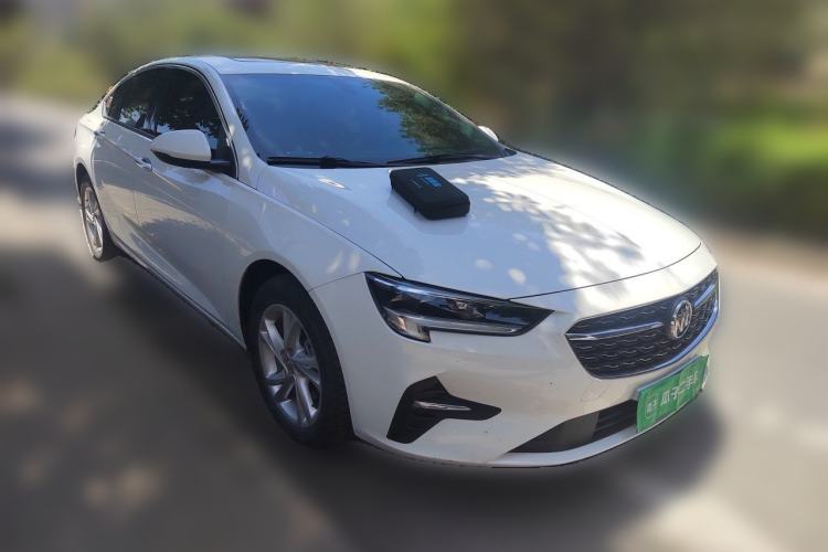 Used Buick Regal 2020 552T Elite Edition Front Right 45 Deg