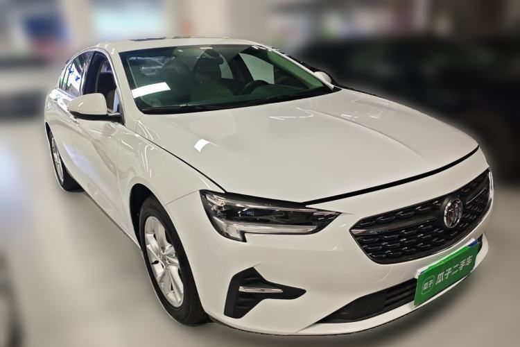 Used Buick Regal 2020 552T Elite Edition Front Right 45 Deg