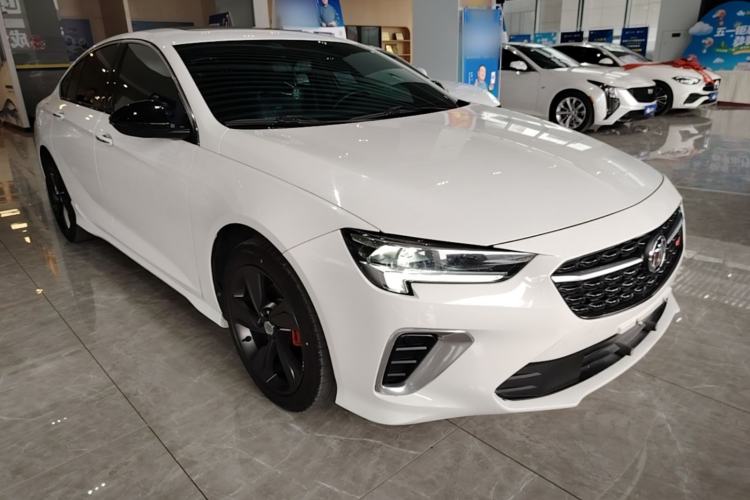 Used Buick Regal 2020 GS 28T Elite Model Front Right 45 Deg