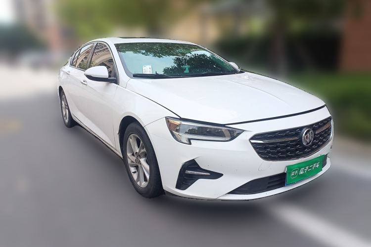Used Buick Regal 2020 552T Elite Edition Front Right 45 Deg