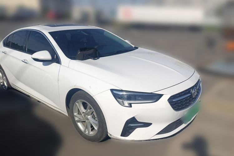 Used Buick Regal 2020 552T Elite Edition Front Right 45 Deg