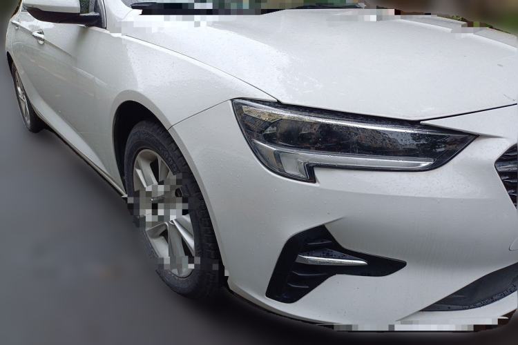 Used Buick Regal 2020 552T Elite Edition Front Right 45 Deg