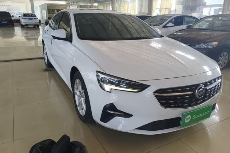 Used Buick Regal 2020 552T Elite Edition Front Right 45 Deg