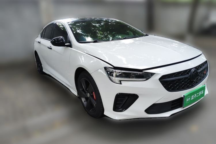 Used Buick Regal 2020 GS 28T Elite Model Front Right 45 Deg