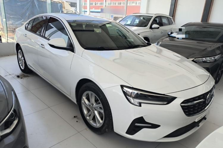 Used Buick Regal 2020 552T Elite Edition Front Right 45 Deg
