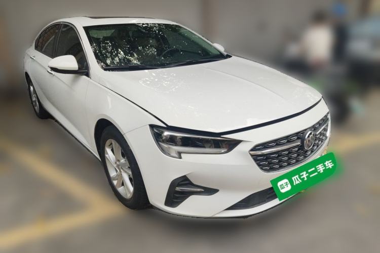 Used Buick Regal 2020 552T Elite Edition Front Right 45 Deg