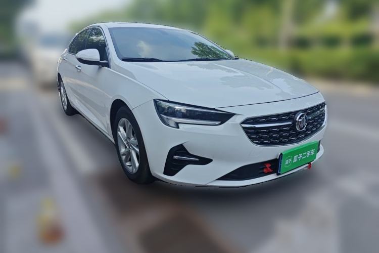Used Buick Regal 2020 552T Elite Edition Front Right 45 Deg