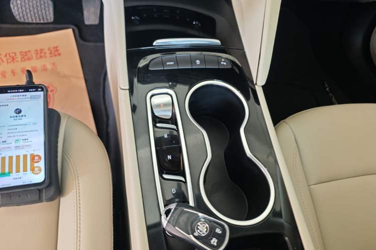 Used Buick Regal 2020 552T Elite Edition Gear Lever