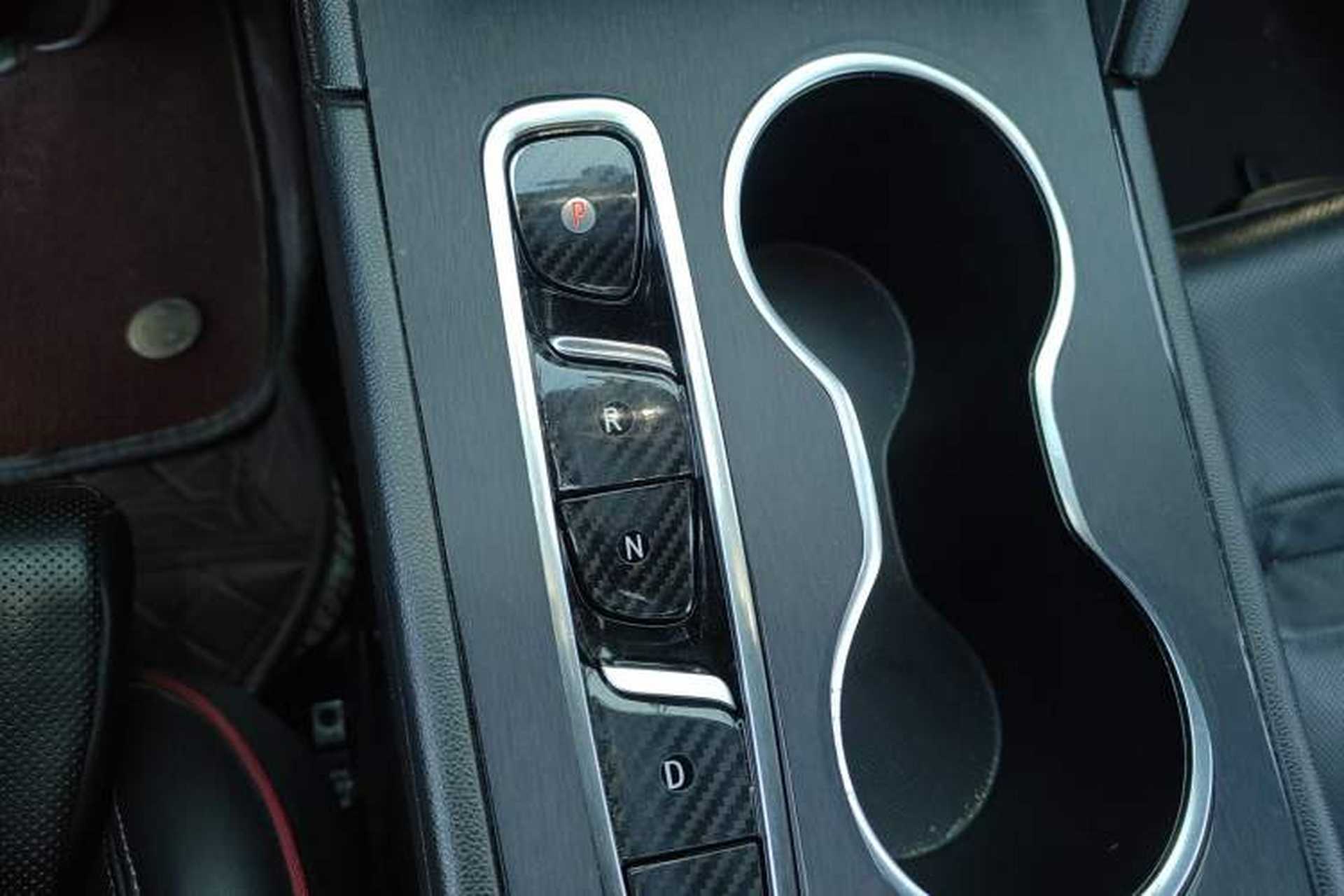 Used Buick Regal 2020 GS 28T Elite Model Gear Lever