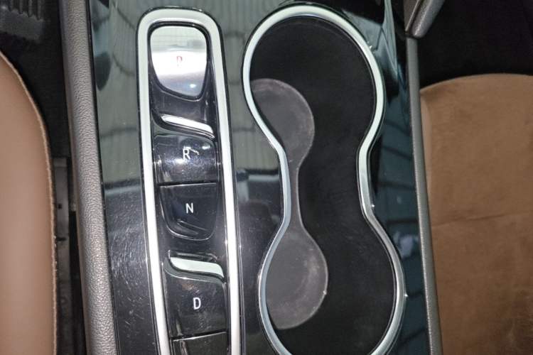 Used Buick Regal 2020 552T Luxury Version Gear Lever
