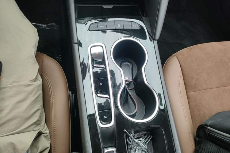 Used Buick Regal 2020 552T Luxury Version Gear Lever