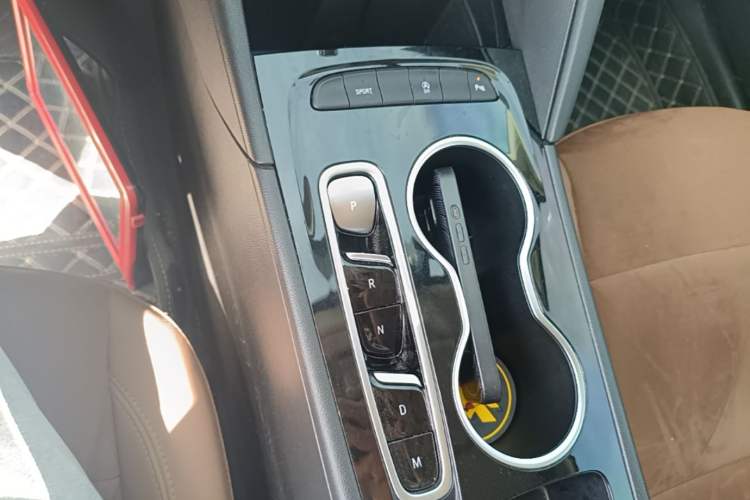 Used Buick Regal 2020 552T Luxury Version Gear Lever