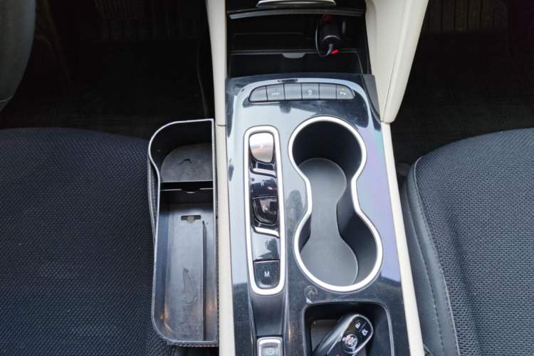 Used Buick Regal 2020 552T Elite Edition Gear Lever