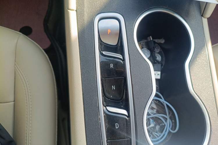 Used Buick Regal 2020 552T Elite Edition Gear Lever