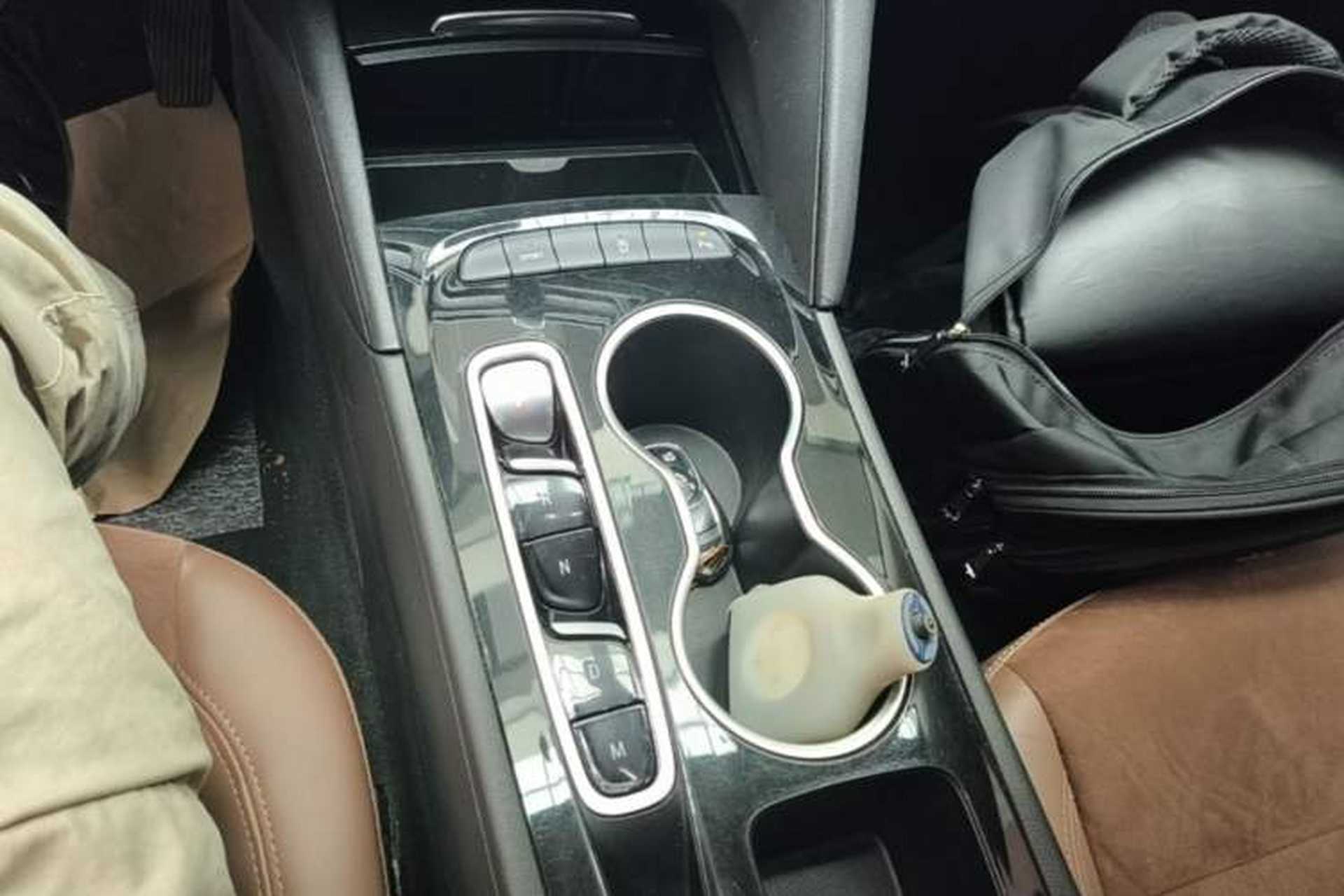 Used Buick Regal 2020 552T Luxury Version Gear Lever