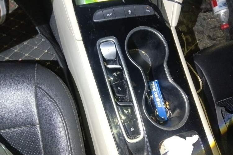 Used Buick Regal 2020 552T Elite Edition Gear Lever